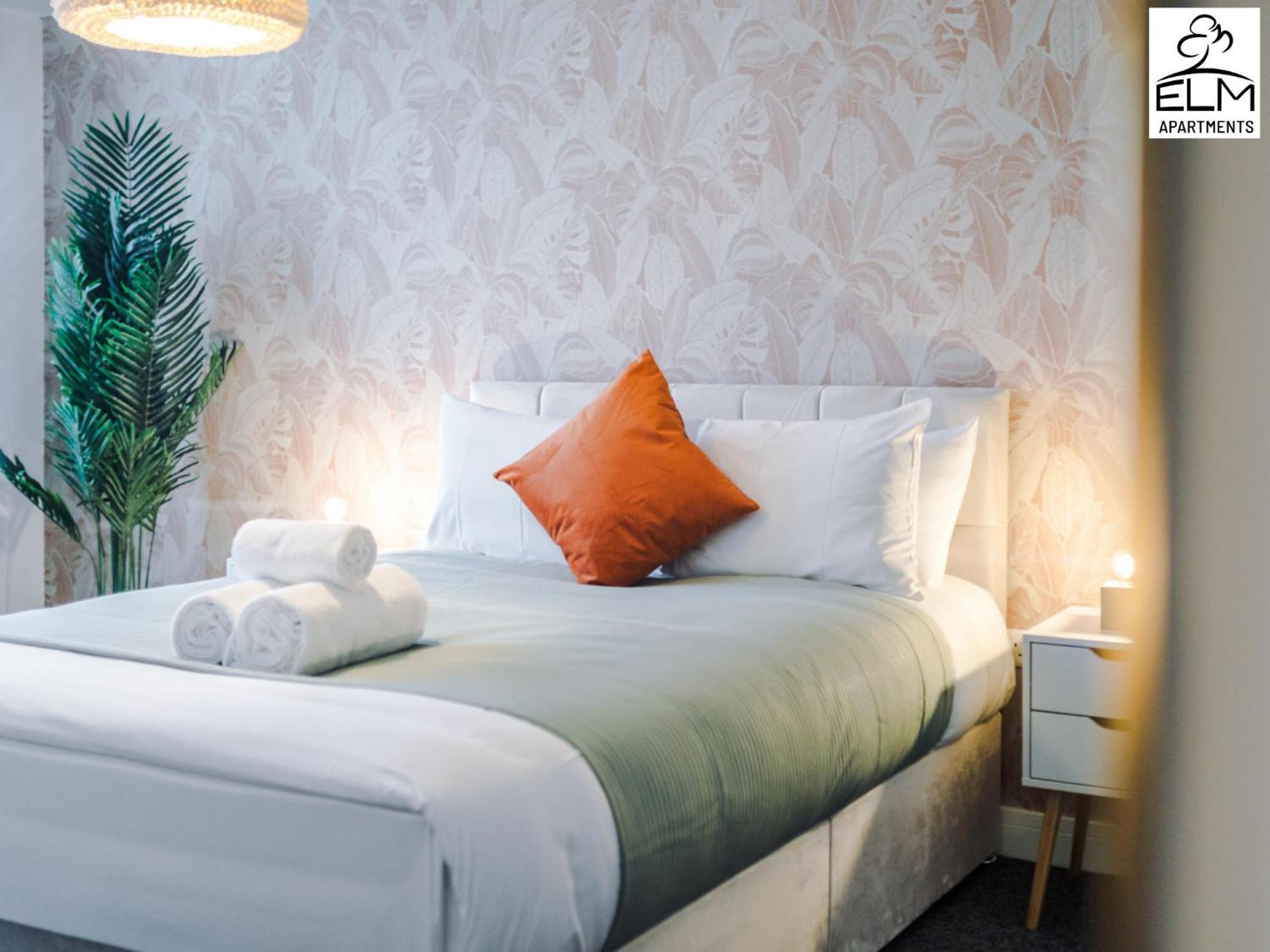 Elm Aparthotel , Collection Of Apartments Available Near Media City , Free Parking Manchester Eksteriør billede